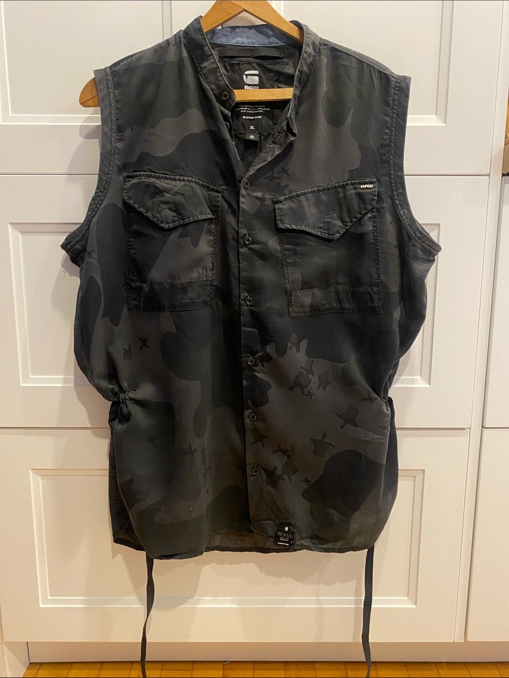 G-Star Raw Boyfriend sleeveless Shirt in Black/ Grey Camo Print Size X-Large